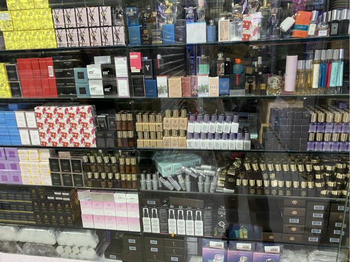 深圳明通化妝品批發(fā)市場(chǎng)價(jià)格報(bào)價(jià)與探店實(shí)用解析