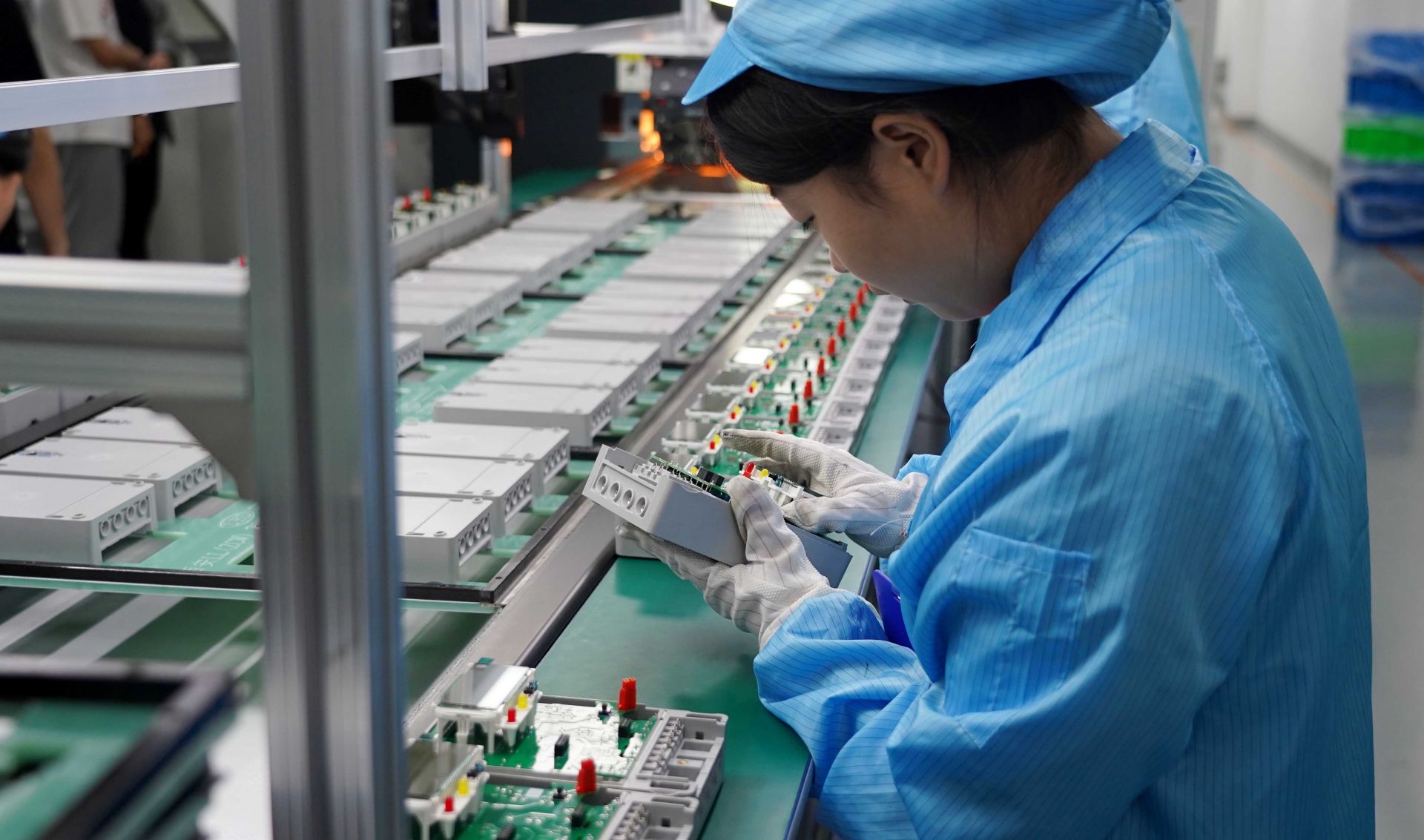 全自動生產線賦能 電表制造的智能化轉型之路