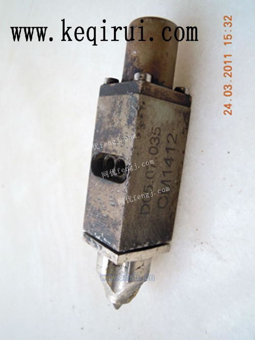 四川遂寧高速生產(chǎn)線點(diǎn)膠設(shè)備 精準(zhǔn)控制助力智能制造升級(jí)